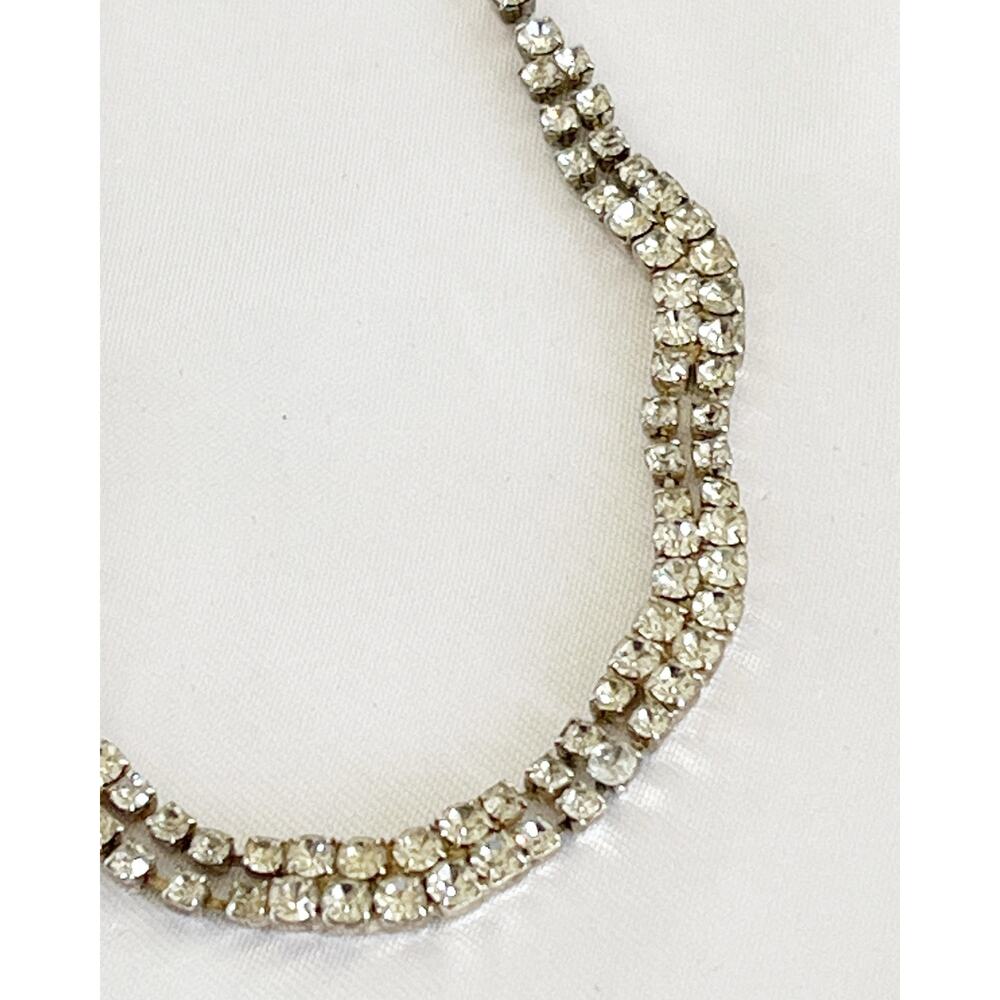 VINTAGE Necklace Silver Tone Rhinestone Two Row Design Crystals Red Jewelry Box